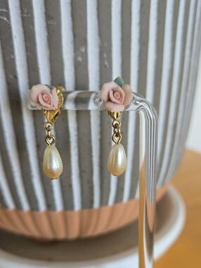 Delicate Pink Rose Pearl Drop Earrings - Clip-on